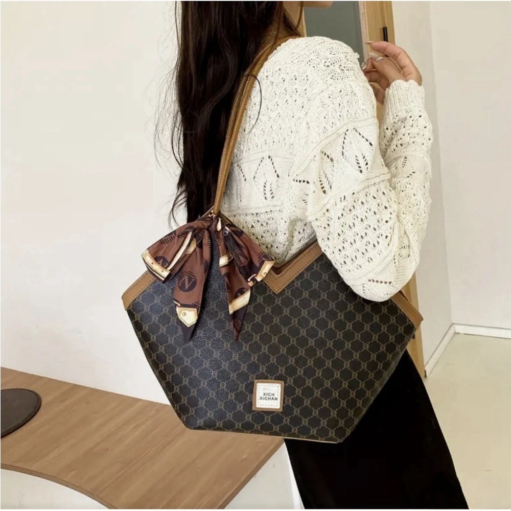 Classic Geometric Pattern Tote Purse Bag Trendy Shoulder Bag Brown Scarf Decor - Picture 6 of 9